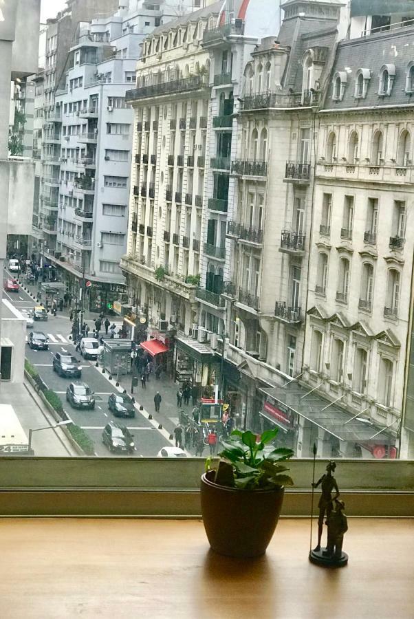 Estilo Y Comodidad En Av Corrientes, Departamento Con Estacionamiento Autos * Buenos Aires